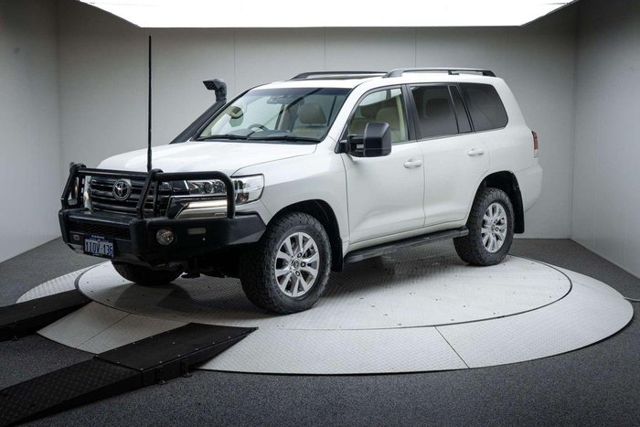 2016 Toyota Landcruiser