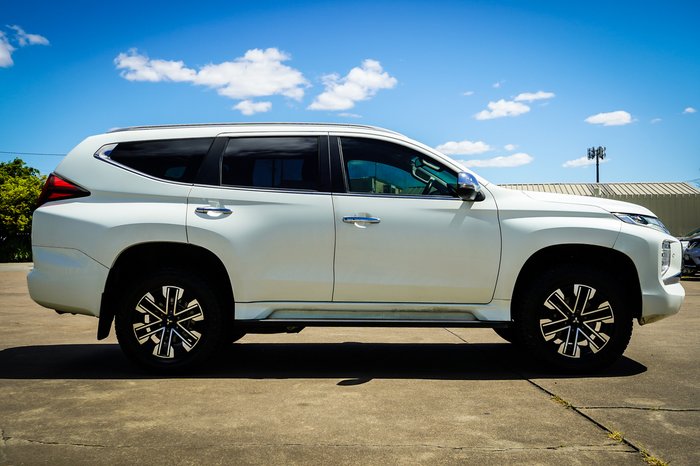 2020 Mitsubishi Pajero Sport Exceed