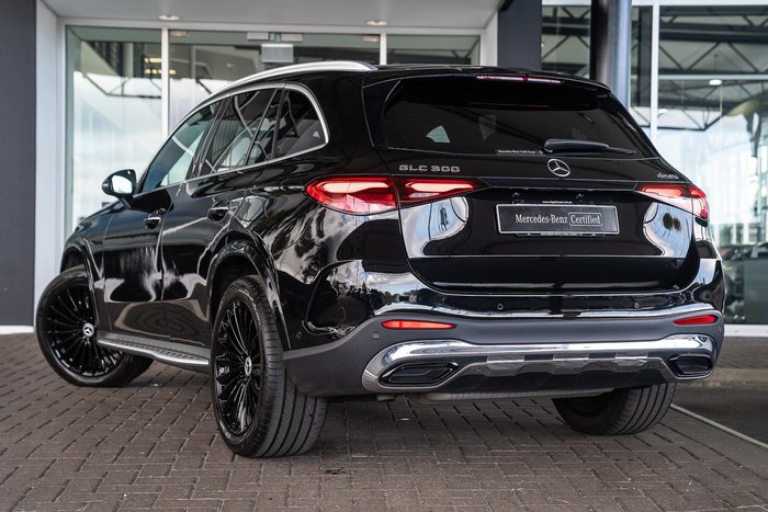 2023 Mercedes-Benz GLC-Class GLC300