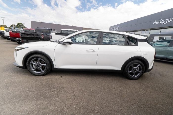 2026 Kia K4 S