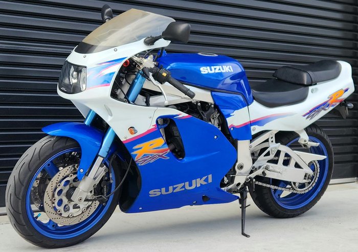 1993 Suzuki GSX-R750