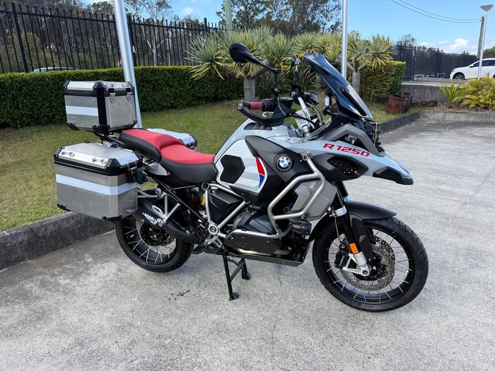 2018 BMW