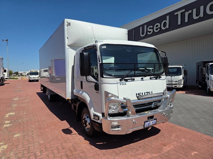 2019 Isuzu Frr 110-260 Auto 5 Ton Van And Lift