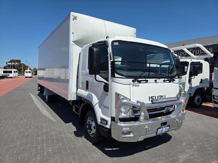 2019 Isuzu Frr 110-260 Auto 5 Ton Van And Lift