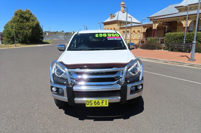 2020 Isuzu MU-X LS-U