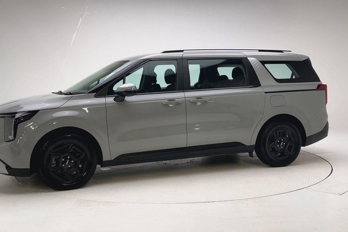 2024 Kia Carnival S