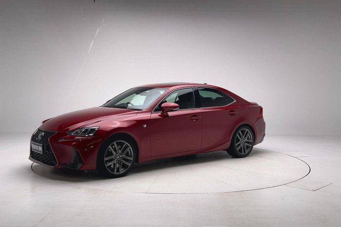 2019 Lexus IS