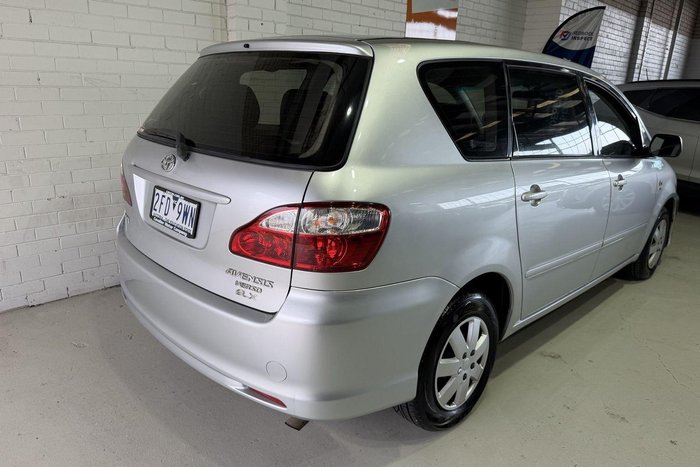 2007 Toyota Avensis Verso GLX
