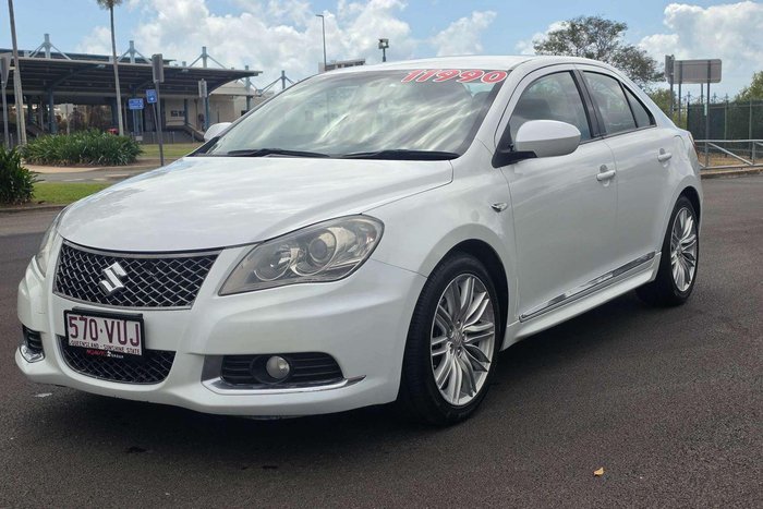 2013 Suzuki Kizashi Touring