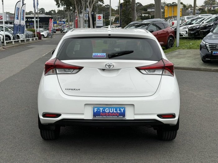 2017 TOYOTA COROLLA ASCENT