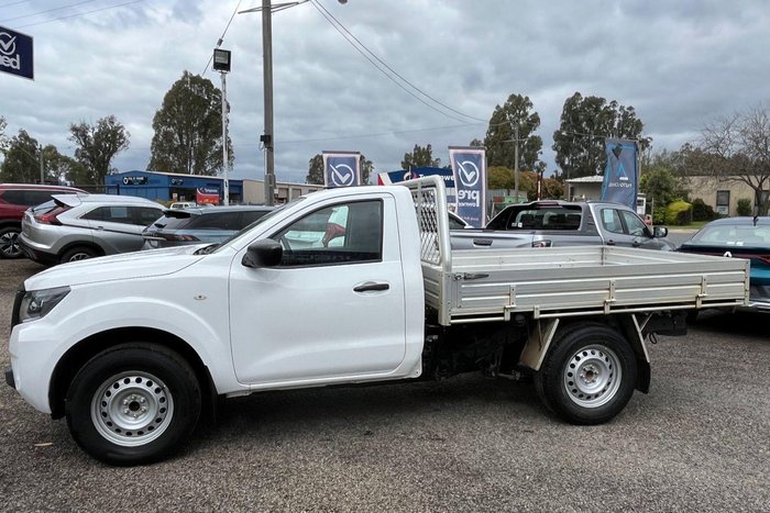 2021 Nissan Navara SL