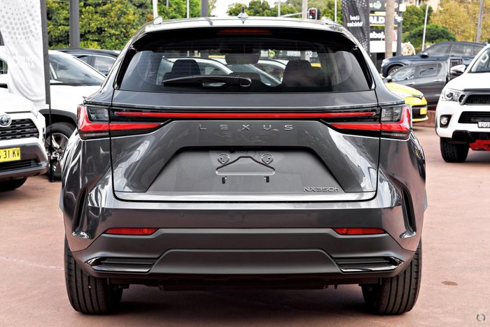 2026 Lexus NX 350h Luxury