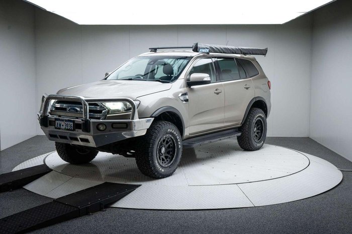 2015 Ford Everest