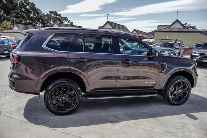 2023 Ford Everest Platinum