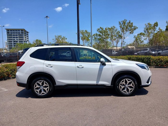 2024 Subaru Forester 2.5i
