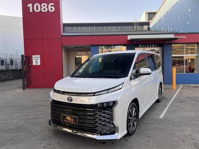 2026 Toyota Voxy
