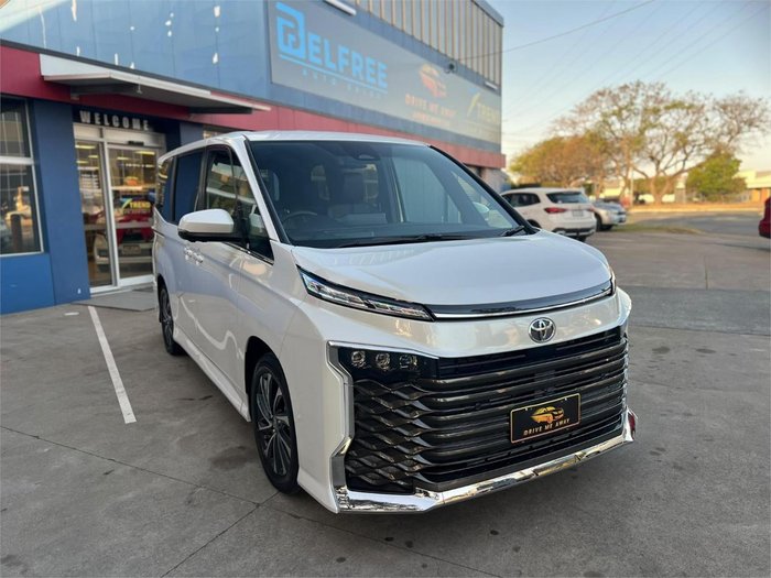 2026 Toyota Voxy Hybrid S-Z