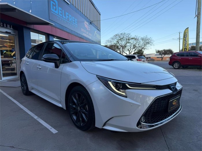 2022 Toyota Corolla Touring WxB Hybrid