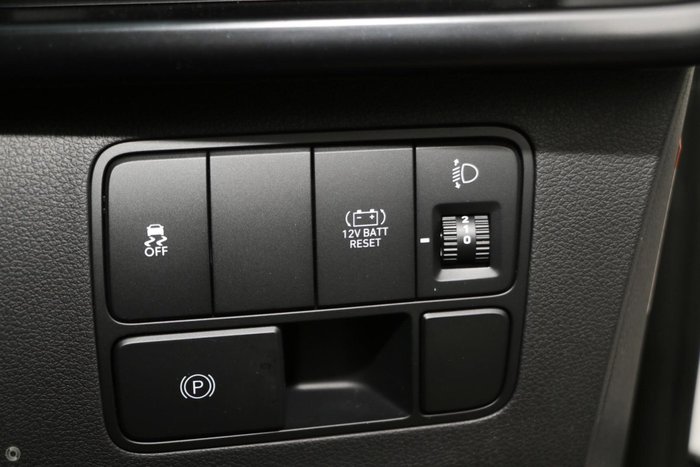 2026 Hyundai STARIA LOAD