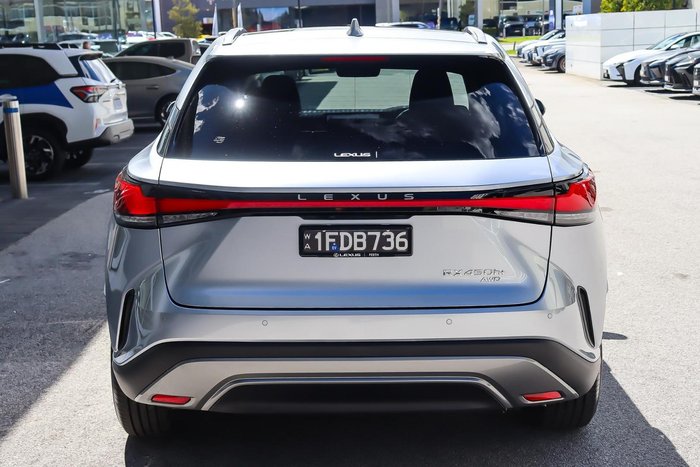 2026 Lexus RX 450h+ Luxury