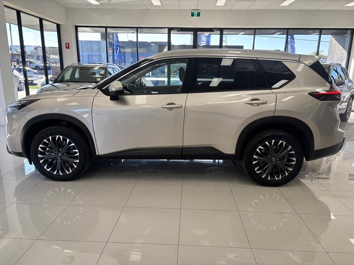 2025 Nissan X-TRAIL Ti e-POWER