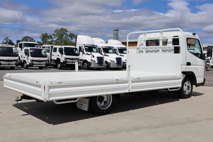 2022 Fuso Canter