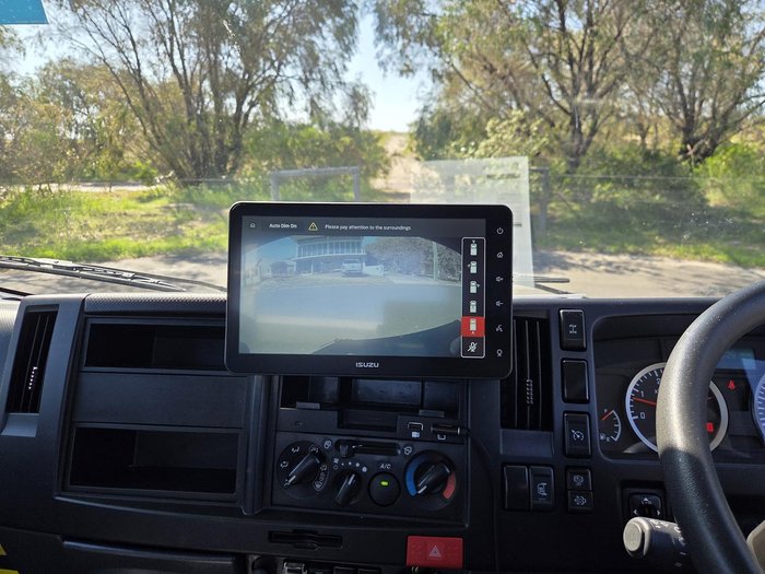 2024 Isuzu N Series NLS 45-150 White