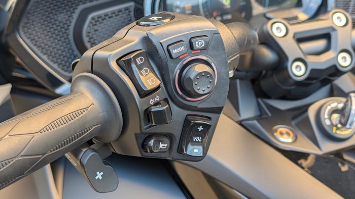 2023 Can-Am Spyder F3 LTD SE6 Spyder F3 Black