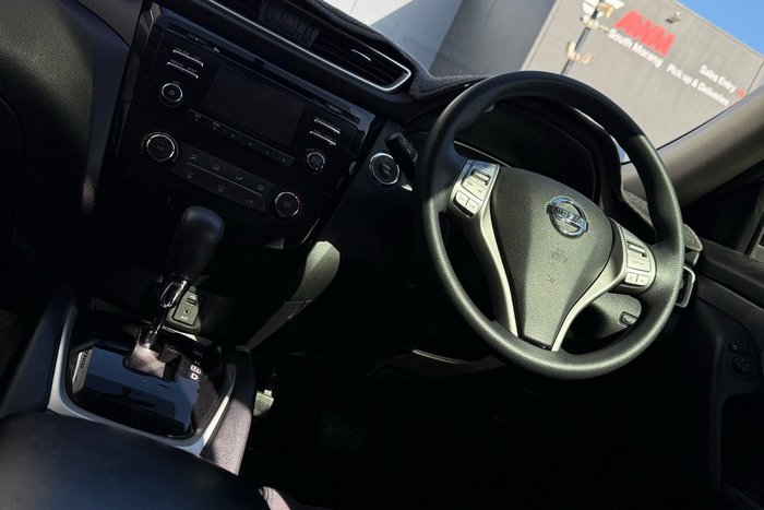 2017 Nissan X-TRAIL
