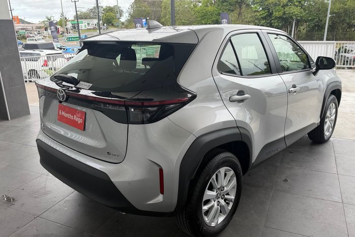 2025 Toyota Yaris Cross GX