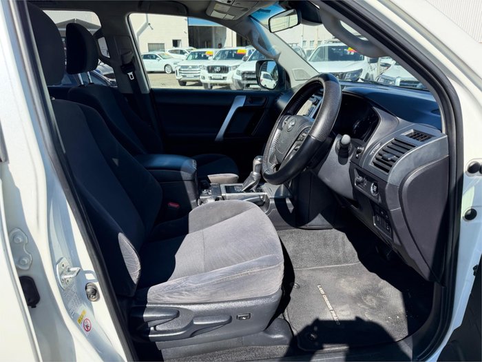 2018 TOYOTA LANDCRUISER PRADO GX (4x4)