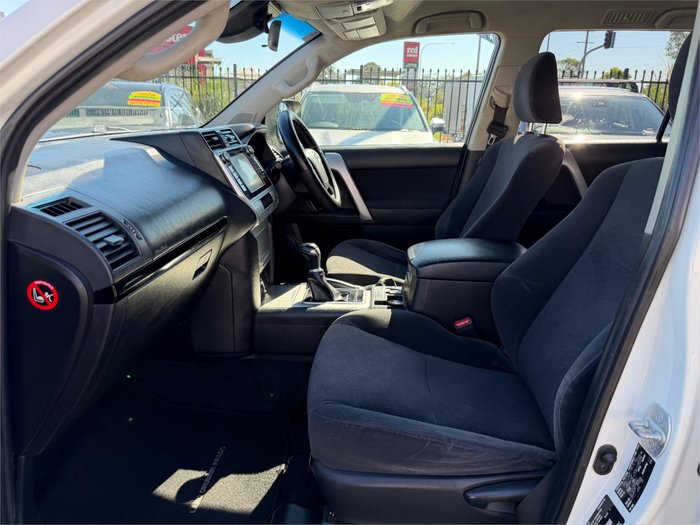 2018 TOYOTA LANDCRUISER PRADO GX (4x4)