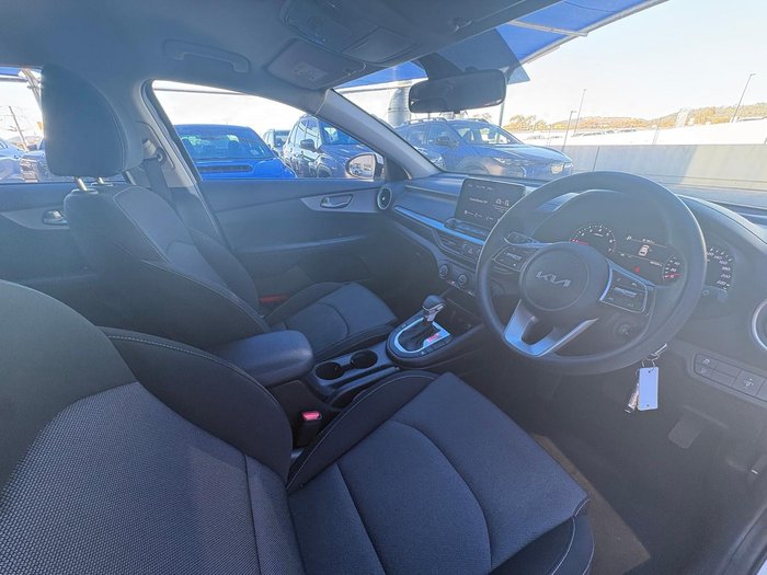 2024 Kia Cerato S