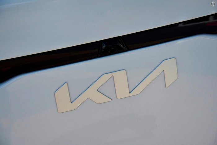 2026 Kia EV5 Earth OVc MY26 AWD Clear White