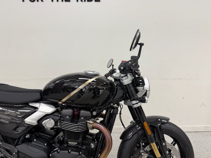 2026 Triumph SPEED TWIN 1200 CAFE RACER