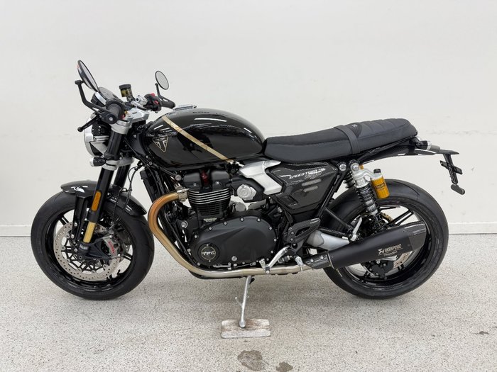 2026 Triumph SPEED TWIN 1200 CAFE RACER