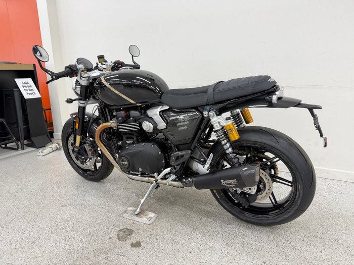 2026 Triumph SPEED TWIN 1200 CAFE RACER