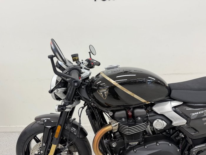 2026 Triumph SPEED TWIN 1200 CAFE RACER