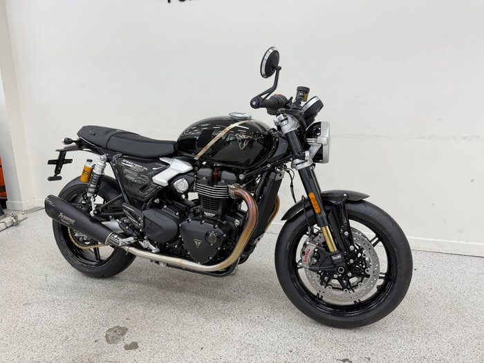 2026 Triumph SPEED TWIN 1200 CAFE RACER