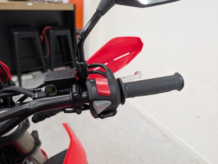 2025 Honda CRF300LA Red