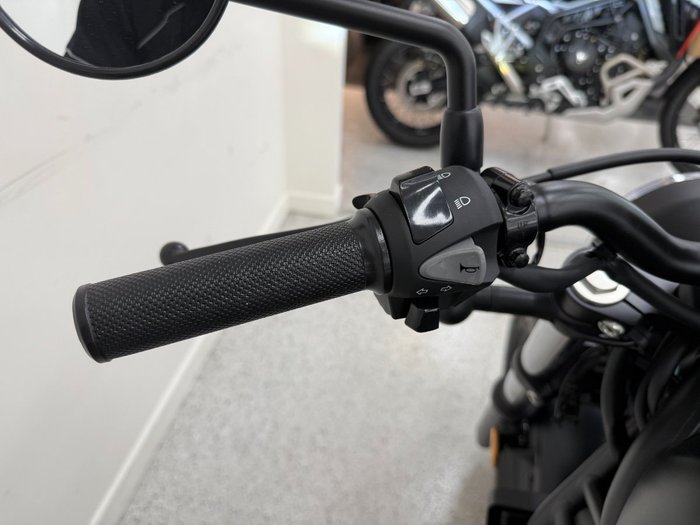 2025 Honda CMX 500 grey
