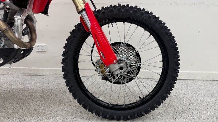 2025 Honda CRF250R Red