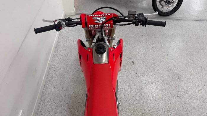 2025 Honda CRF250R Red