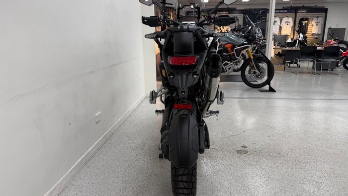 2026 Triumph TIGER 1200 RALLY PRO DESERT CRYSTAL WHITE