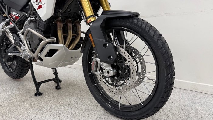 2026 Triumph TIGER 1200 RALLY PRO DESERT CRYSTAL WHITE