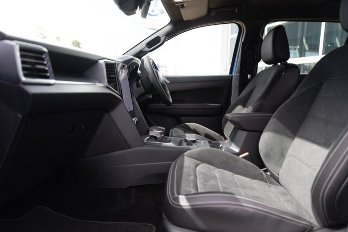2026 Volkswagen Amarok TDI600 Dark Label