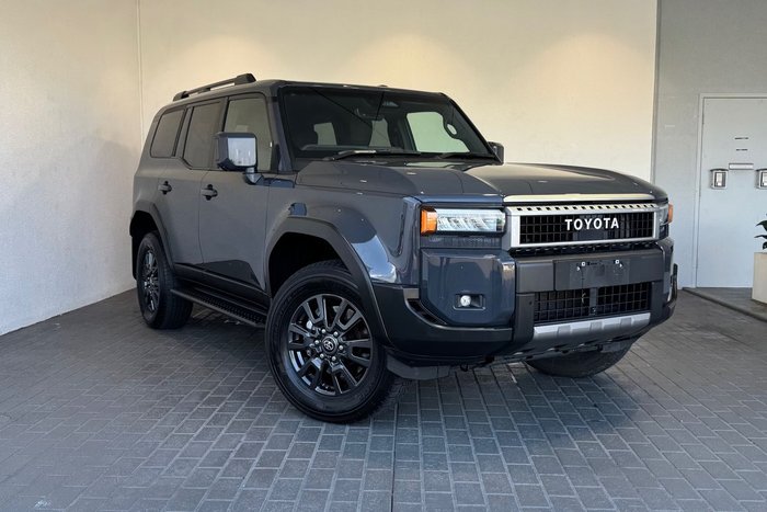 2024 Toyota Landcruiser Prado