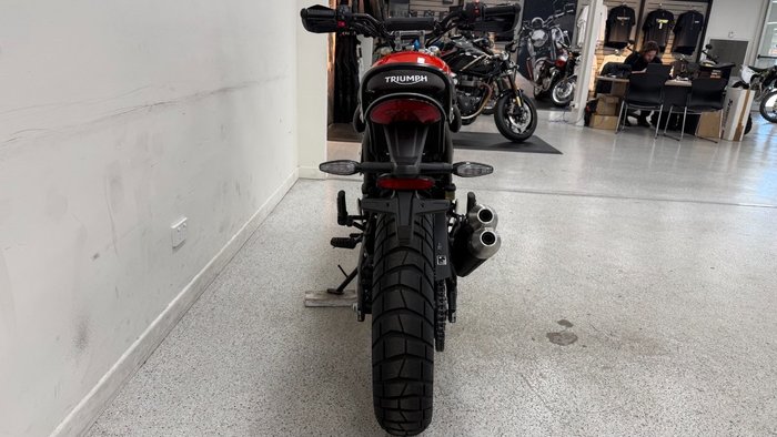 2026 Triumph SCRAMBLER 400 XC