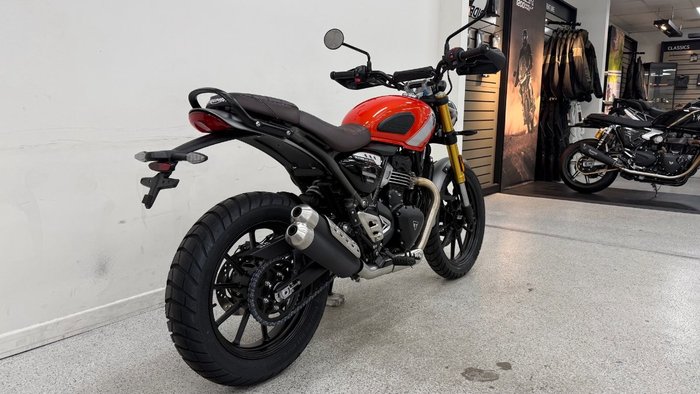 2026 Triumph SCRAMBLER 400 XC