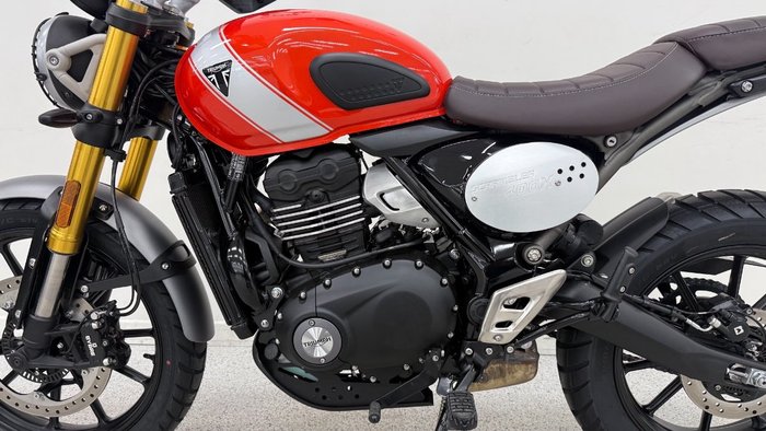 2026 Triumph SCRAMBLER 400 XC